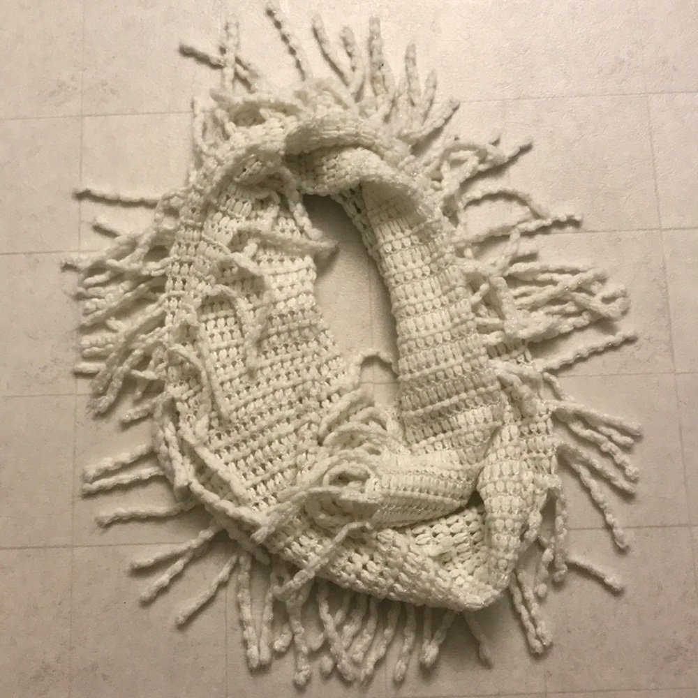 White infinity scarf